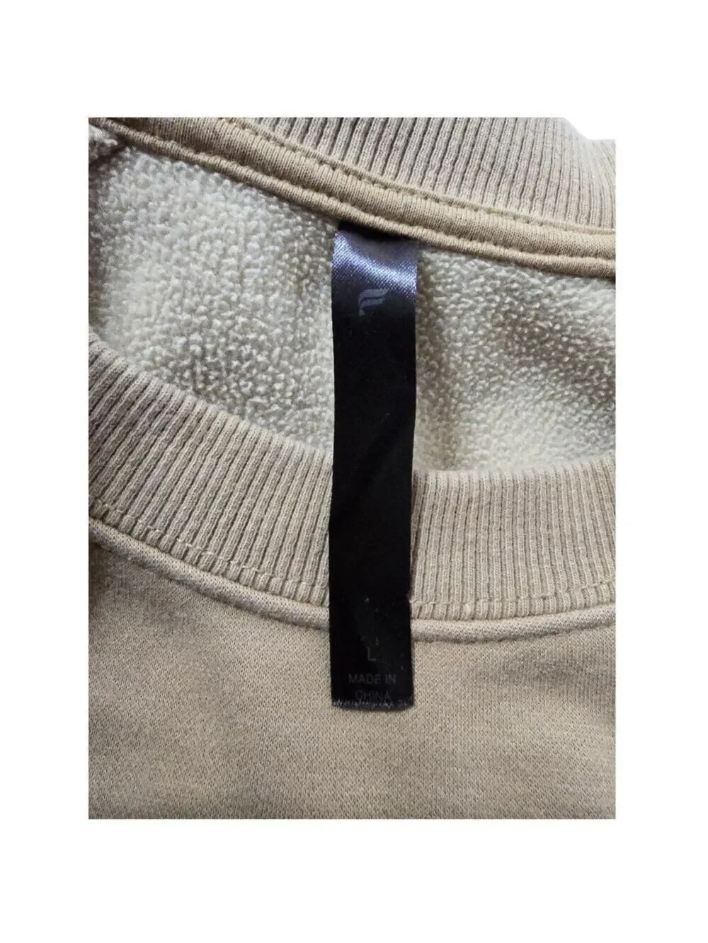 Fabletics sleeve fit